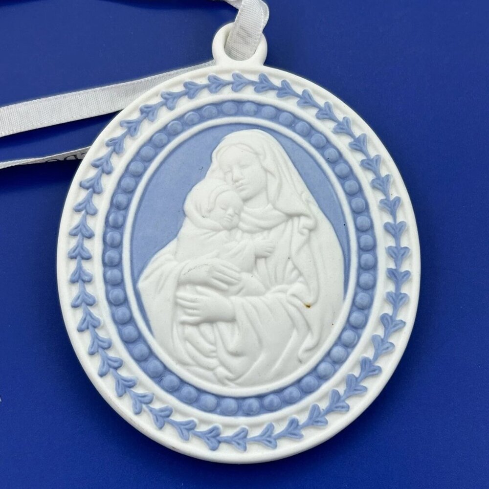 Wedgwood Jasperware Ornament Madonna And Child with Original Box and Ribbon